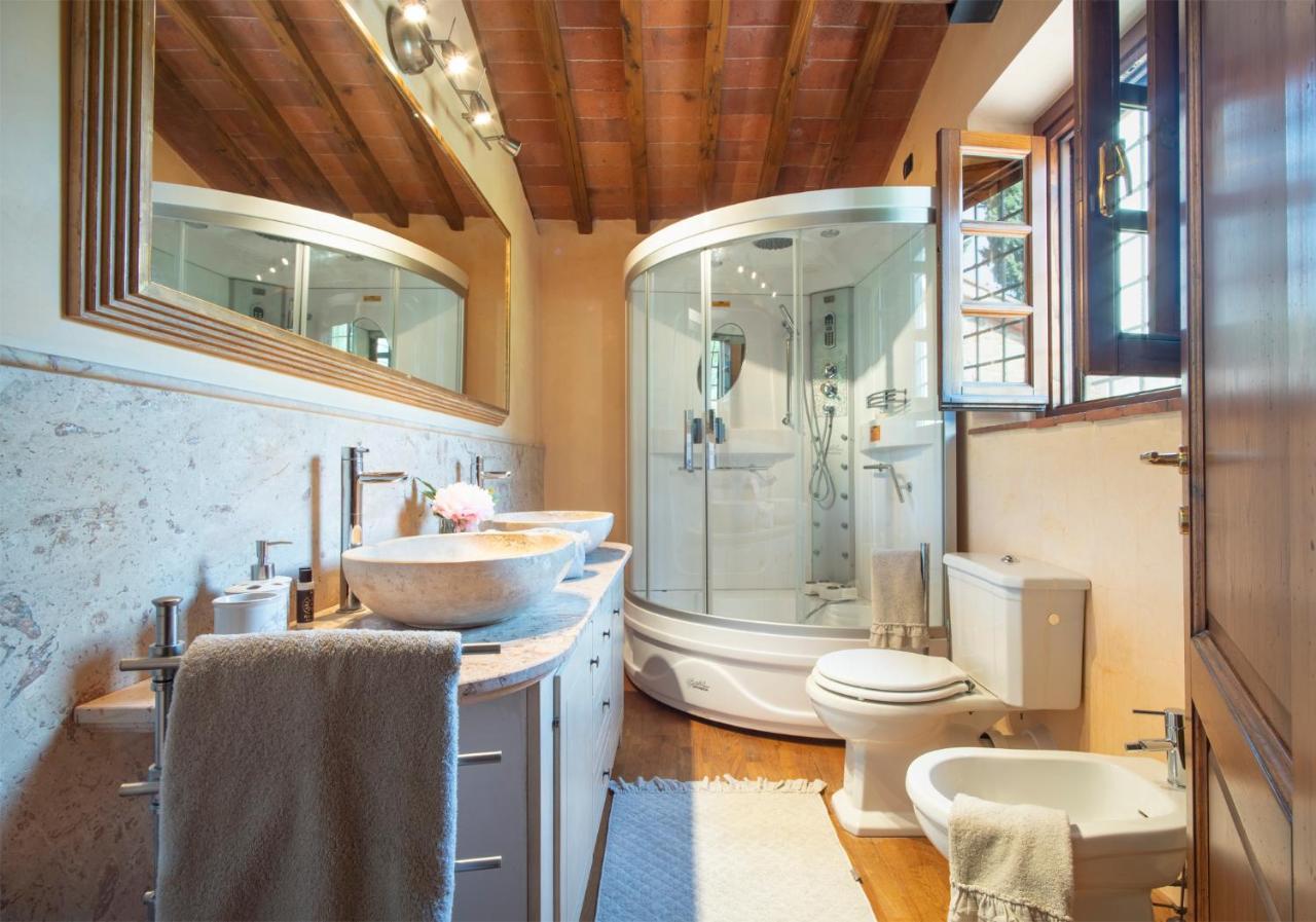 Casa Loretta, Your Luxurious Getaway With Stunning Views Nievole Екстериор снимка