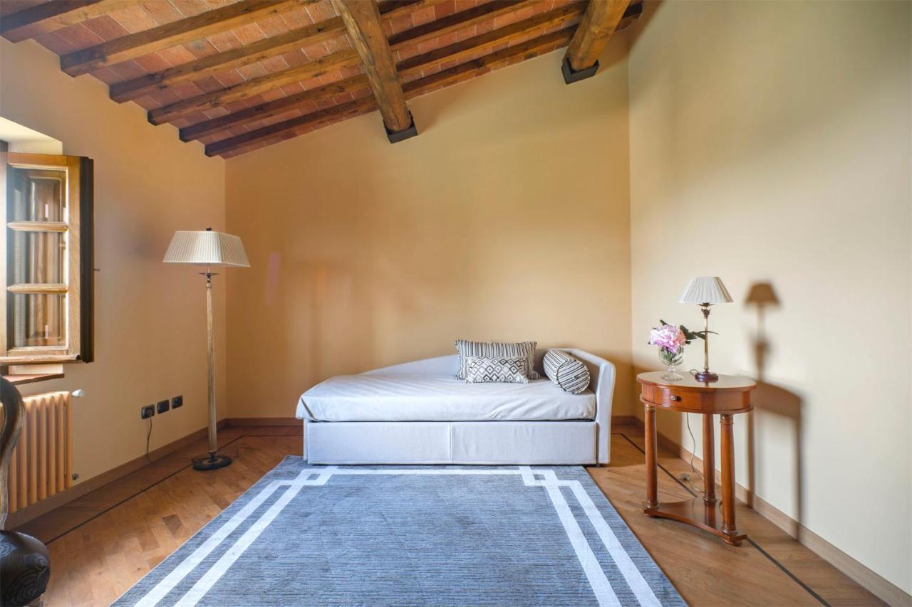 Casa Loretta, Your Luxurious Getaway With Stunning Views Nievole Екстериор снимка