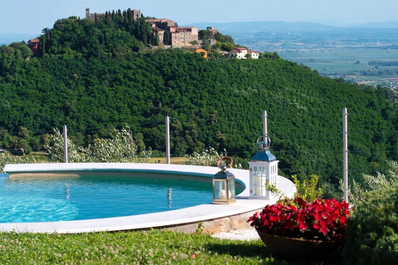 Casa Loretta, Your Luxurious Getaway With Stunning Views Nievole Екстериор снимка