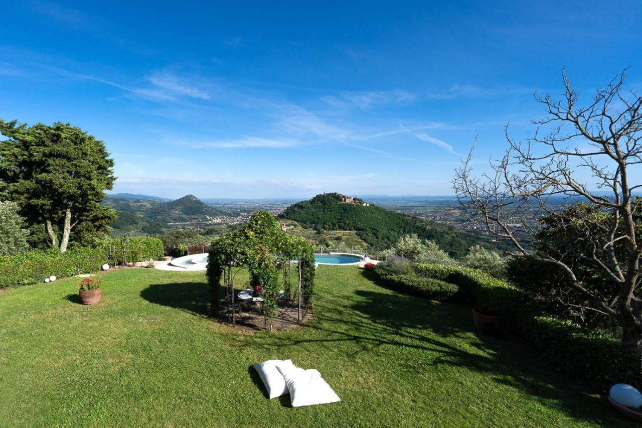 Casa Loretta, Your Luxurious Getaway With Stunning Views Nievole Екстериор снимка
